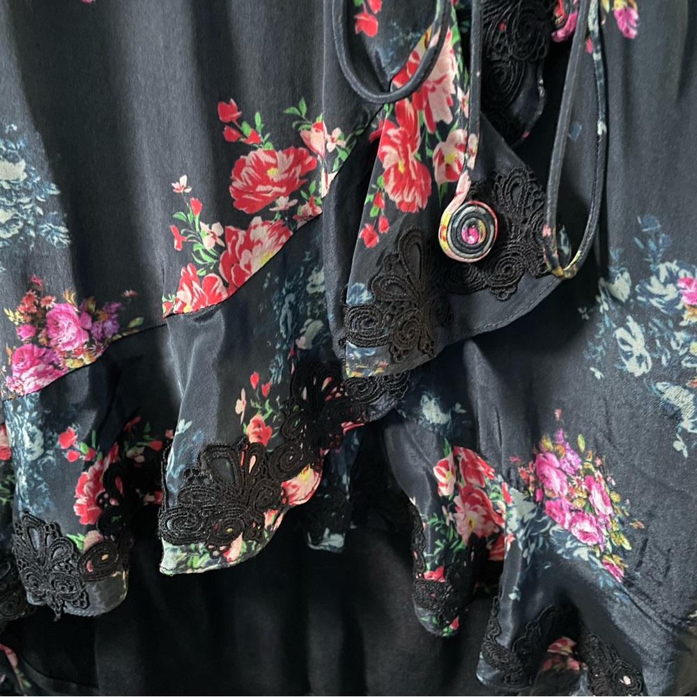 NWT Rococo Sand Floral Wrap Dress - Picture 13 of 13